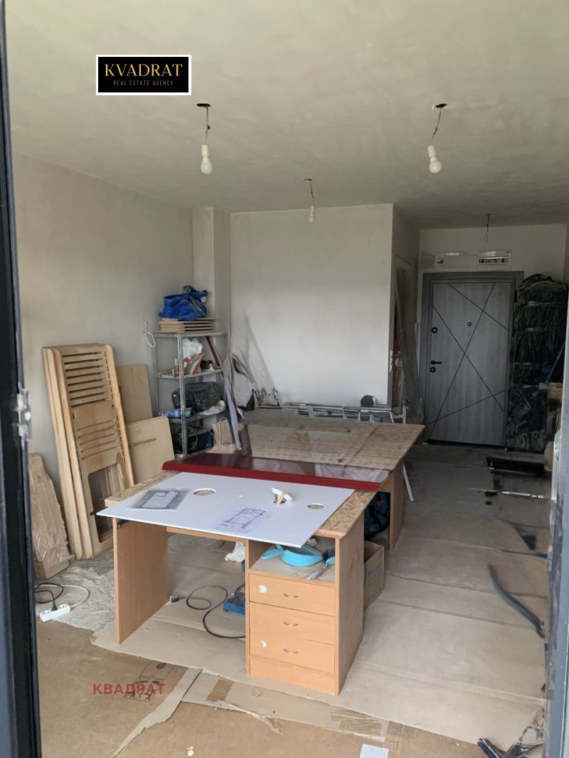 Продава 1-СТАЕН в град Варна, к.к. Св.Св. Константин и Елена - 28 кв.м / 99 500 € » 194 605.09 лв., КВАДРАТ