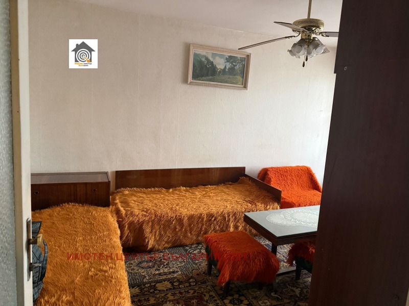 Продава 1-СТАЕН, гр. София, Света Троица, снимка 2 - Апартаменти - 53018575