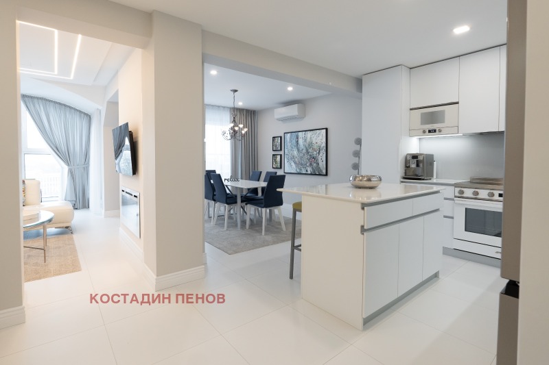 Продава  3-стаен град Пловдив , Кършияка , 184 кв.м | 51872584