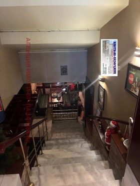 Bar; Koffiebar Idealen tsentar, Pazardzjik
