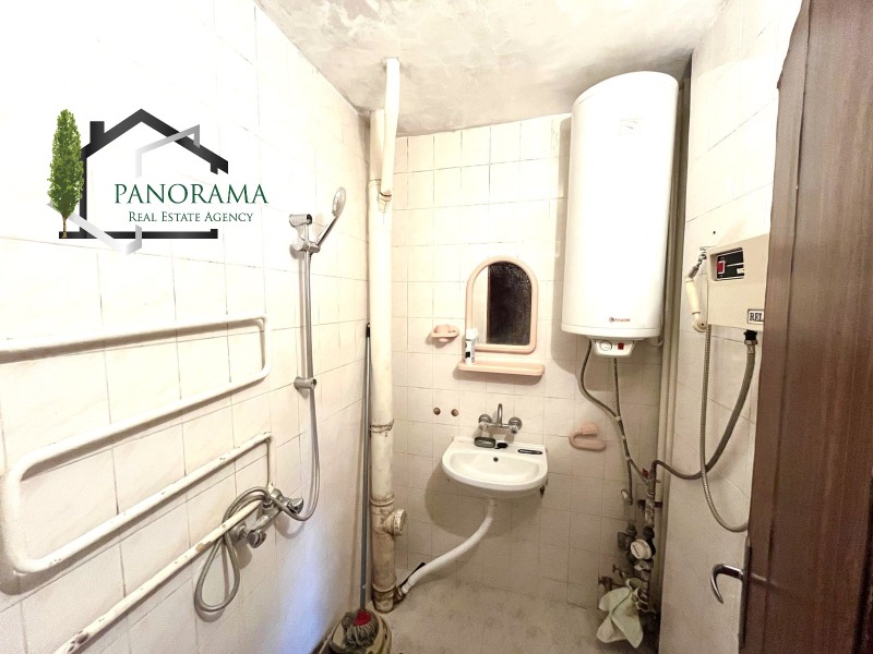 Продава  3-стаен град Шумен , Добруджански , 95 кв.м | 54185492 - изображение [8]