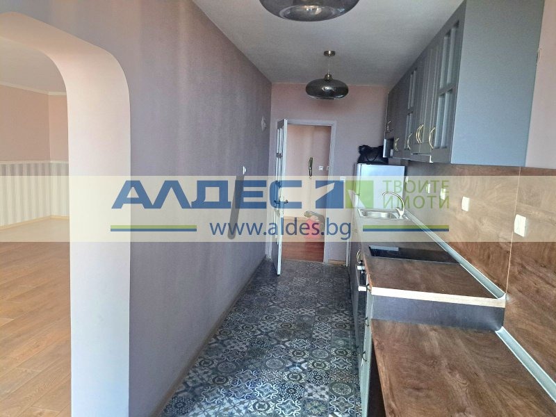 Продава 4-СТАЕН, гр. София, Лозенец, снимка 3 - Aпартаменти - 49094648