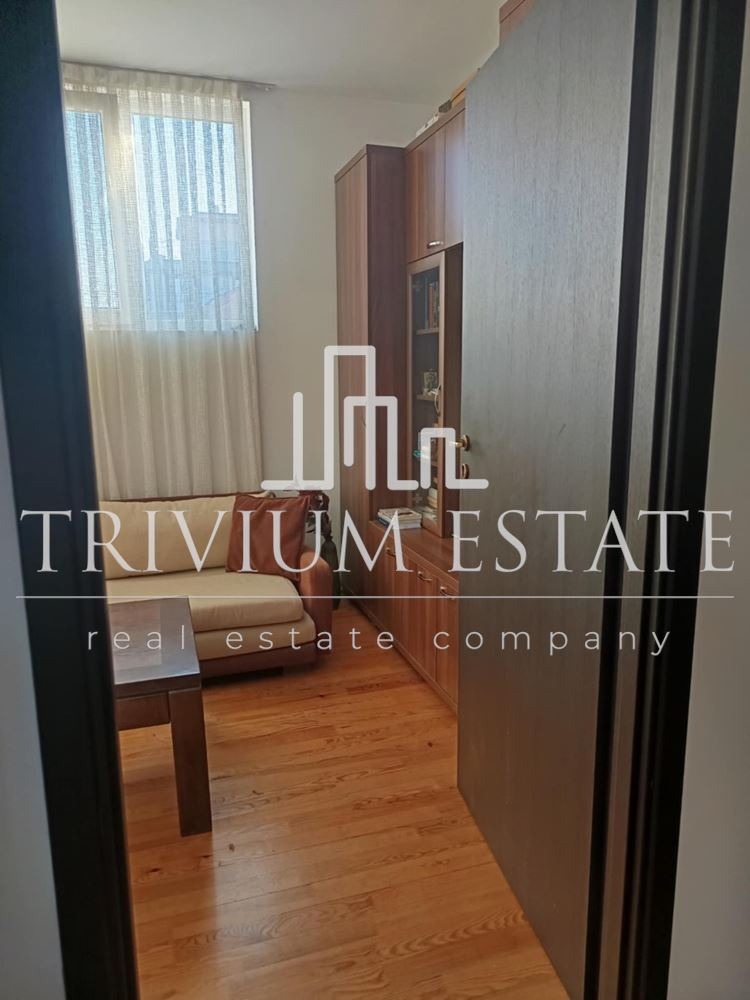 Продава ЕТАЖ ОТ КЪЩА, гр. Пловдив, Център, снимка 12 - Етаж от къща - 53093102