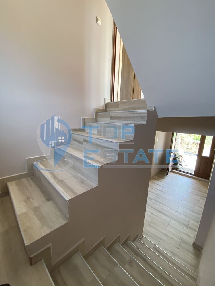 Till salu  Hus region Veliko Tarnovo , Visjovgrad , 150 kvm | 39788029 - bild [12]