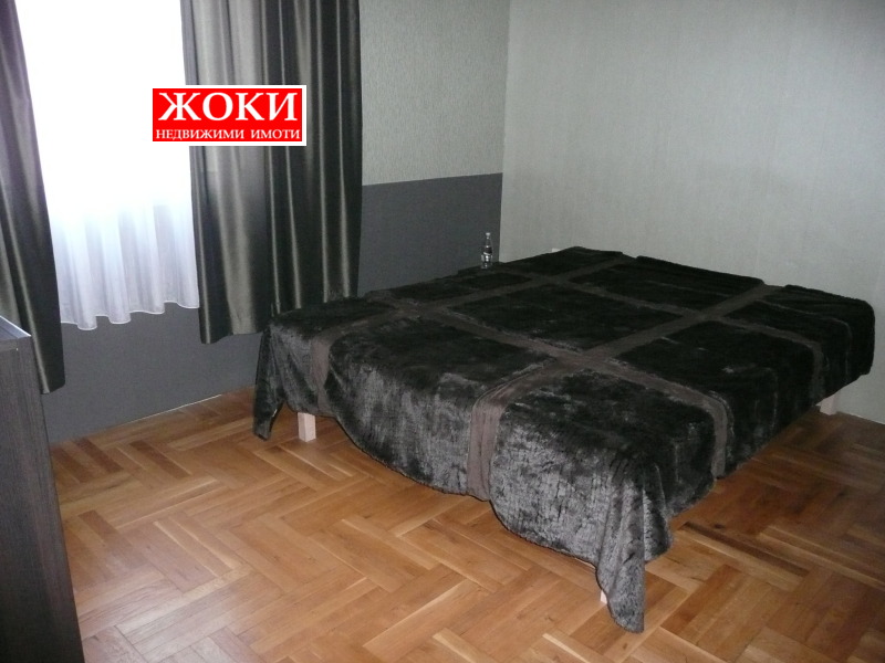 Продава КЪЩА, гр. Перник, Байкушева махала, снимка 5 - Къщи - 52734630