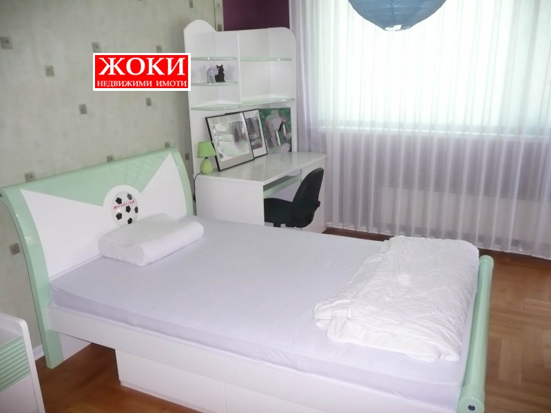 Продава КЪЩА, гр. Перник, Байкушева махала, снимка 4 - Къщи - 52734630