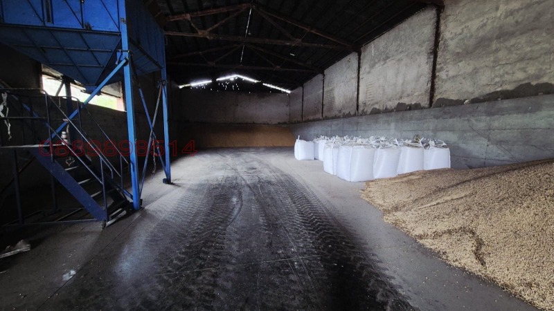 Продава БИЗНЕС ИМОТ, с. Оряховица, област Стара Загора