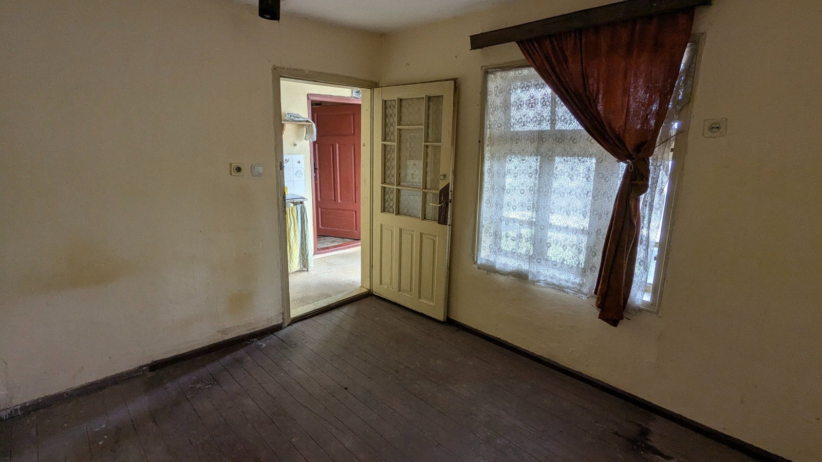 Продава КЪЩА, гр. Разград, Житница, снимка 9 - Къщи - 54146837