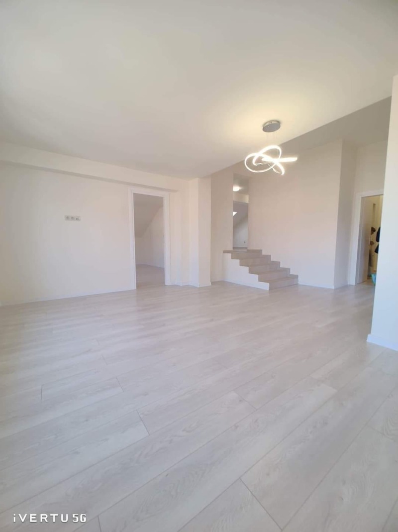 Til salg  Maisonette Sofia , Malinova dolina , 225 kvm | 61561644 - billede [2]