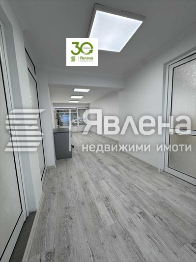 Продава ОФИС, гр. Варна, Колхозен пазар, снимка 4 - Офиси - 53790810