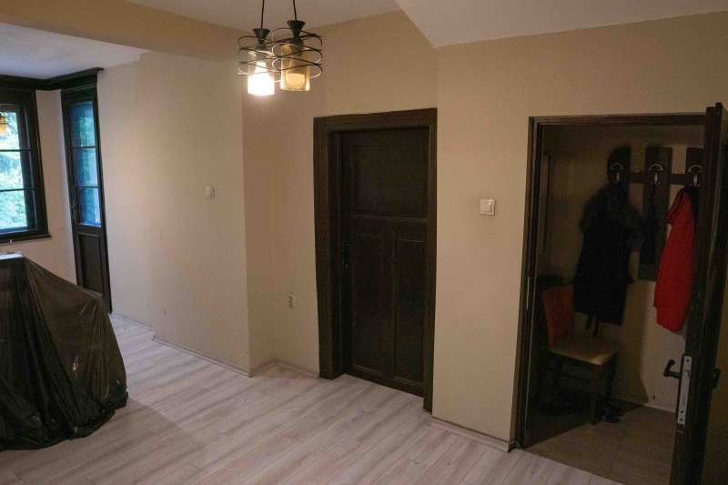 Til salg  Hus Sofia , Yavorov , 357 kvm | 98029915 - billede [5]