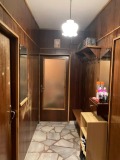 Продава ЕТАЖ ОТ КЪЩА, гр. Шумен, Болницата, снимка 2