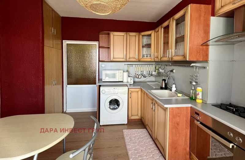 Продава 2-СТАЕН, гр. Шумен, Еверест, снимка 2 - Апартаменти - 53421949