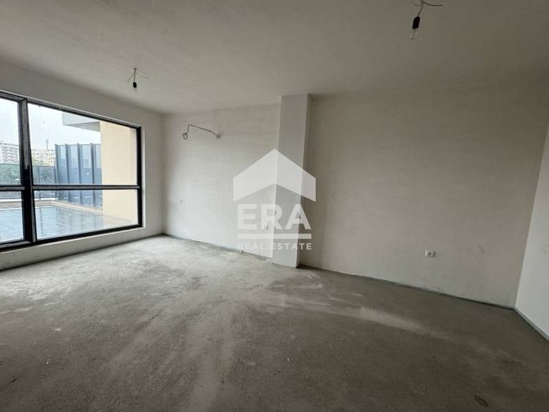 In vendita  3 camere da letto Plovdiv , Hristo Smirnenski , 161 mq | 84646670