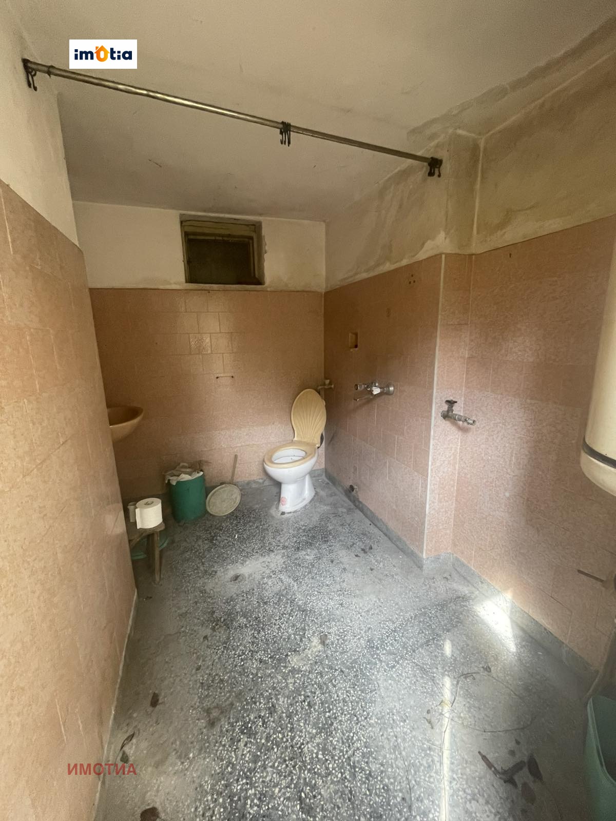 Продава КЪЩА, гр. Троян, област Ловеч, снимка 17 - Къщи - 55952465