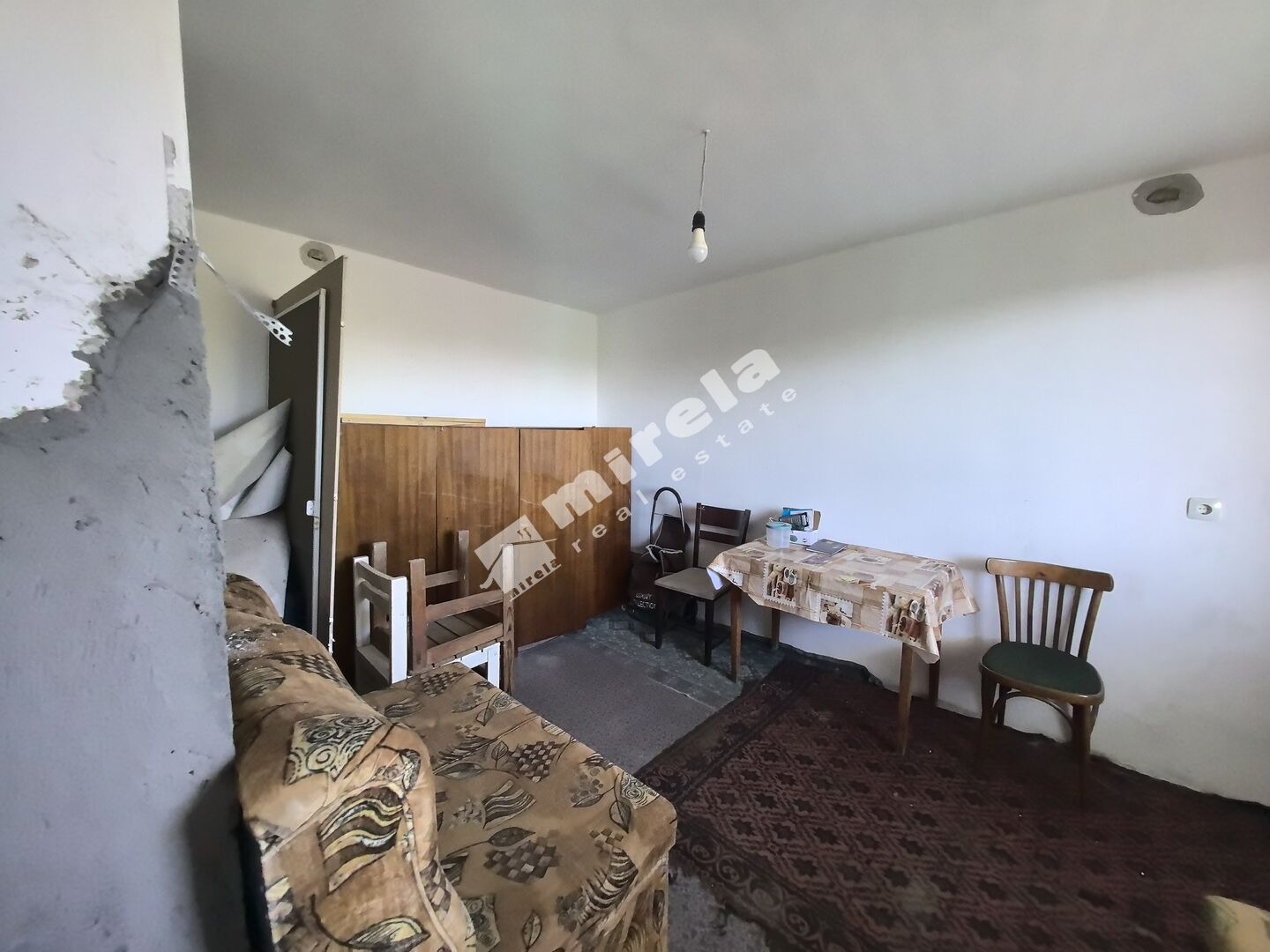 Продава ВИЛА, с. Изгрев, област Ямбол, снимка 6 - Вили - 56369150