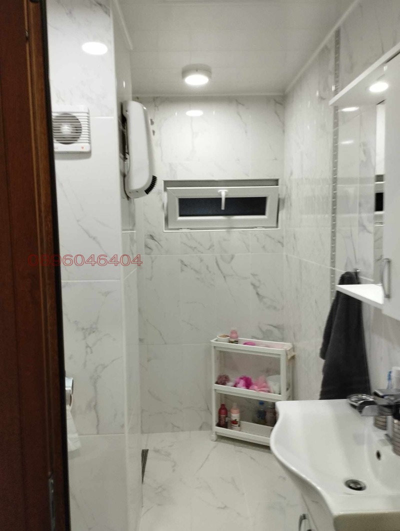 Продава 2-СТАЕН, гр. Шумен, Център, снимка 9 - Апартаменти - 53019182