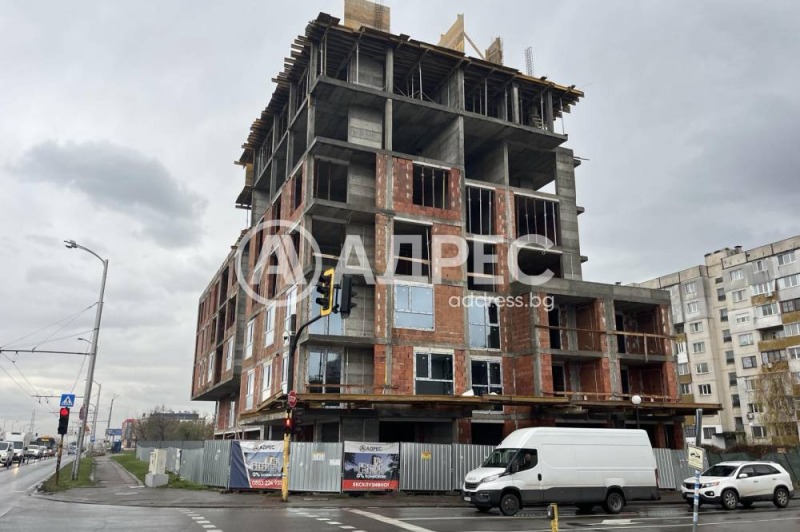 Продава 3-СТАЕН, гр. София, Левски В