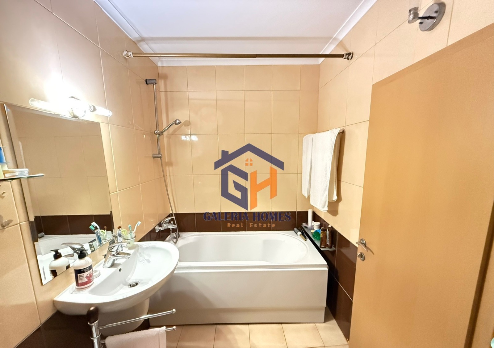 Продава 3-СТАЕН, гр. Поморие, област Бургас, снимка 8 - Апартаменти - 56129094