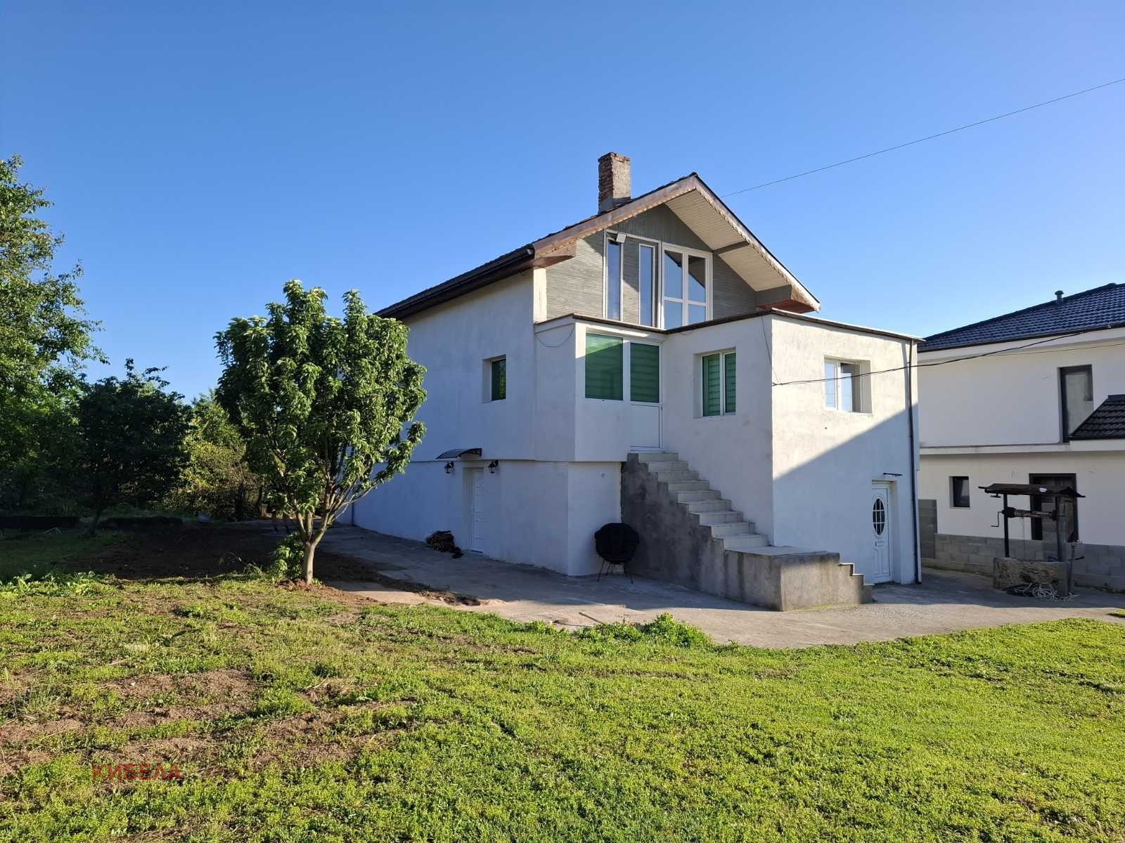 Продава КЪЩА, с. Гривица, област Плевен