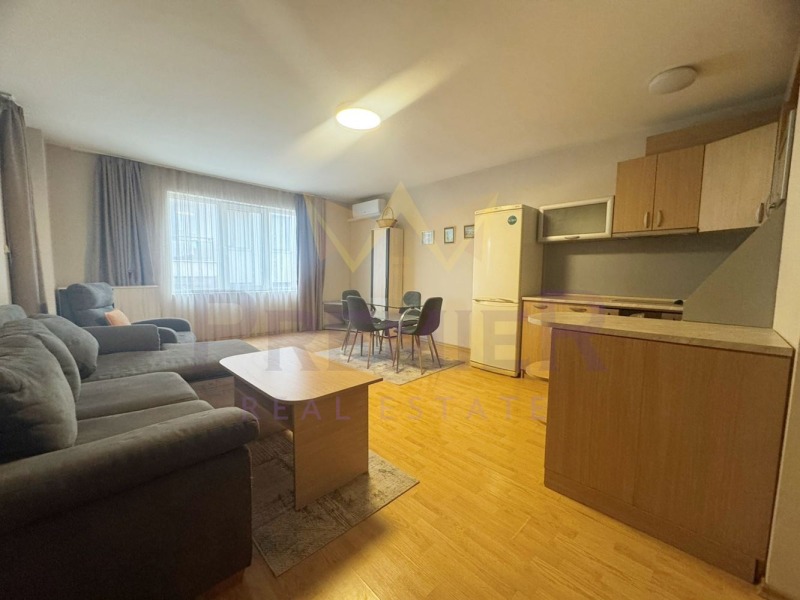 Продава 2-СТАЕН, гр. Варна, ХЕИ, снимка 2 - Апартаменти - 52798616