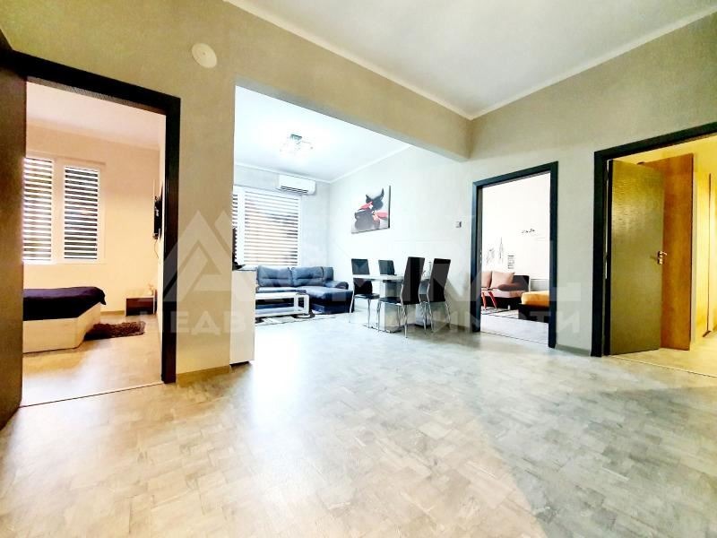Продается  3 спальни Бургас , Център , 150 кв.м | 10488781 - изображение [2]