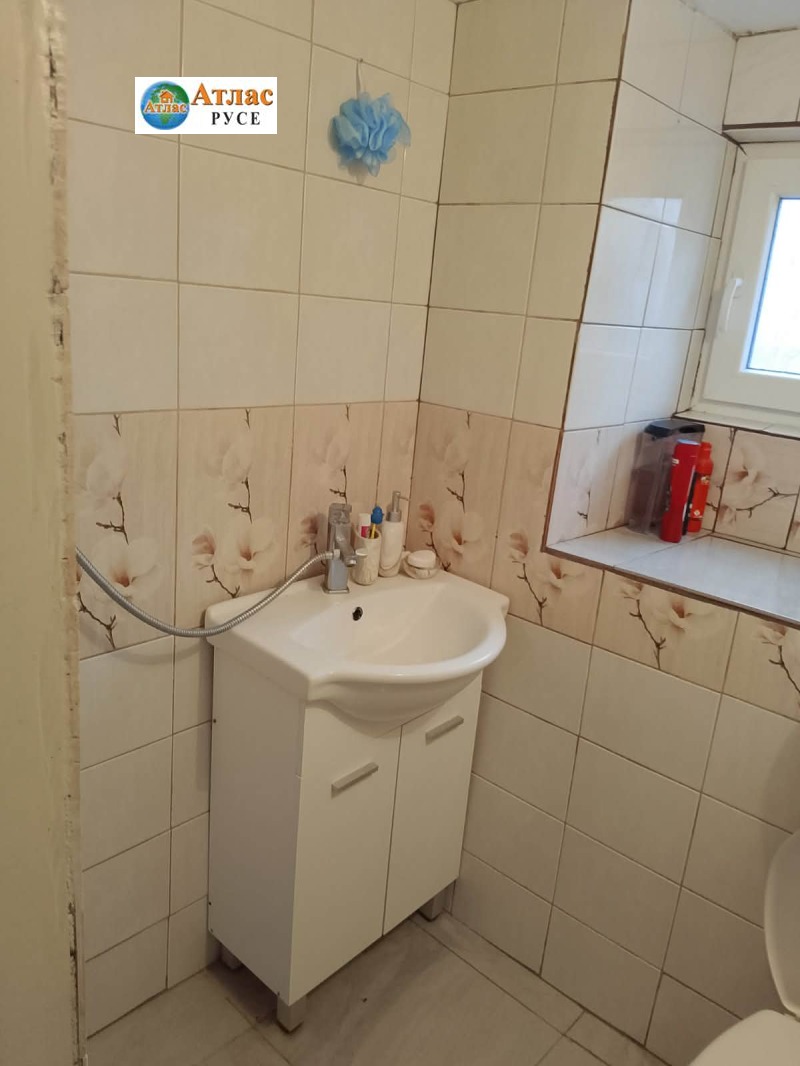 Продава КЪЩА, с. Бъзън, област Русе, снимка 11 - Къщи - 53167144