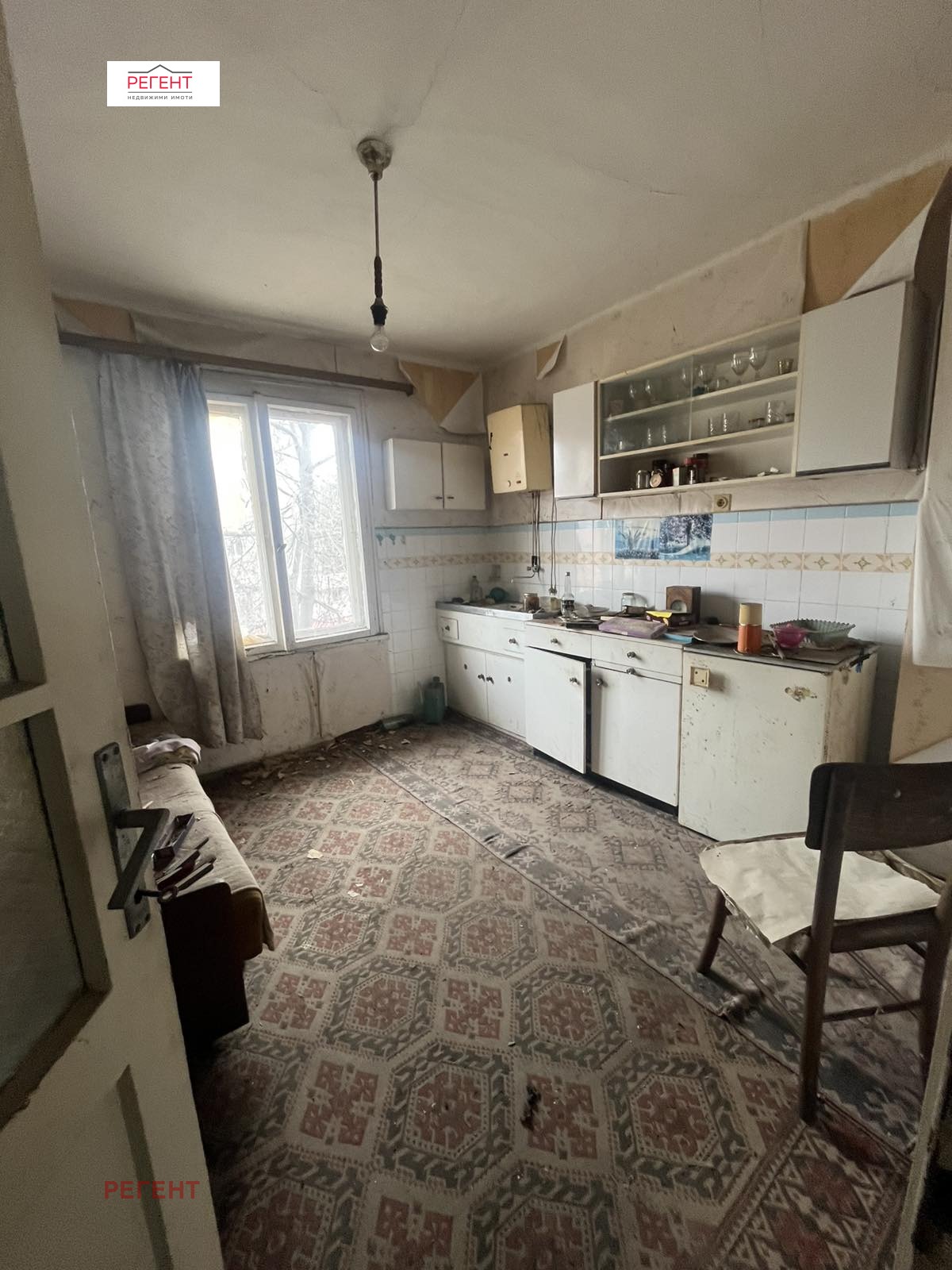 Продава КЪЩА, гр. Габрово, Център, снимка 3 - Къщи - 52688365