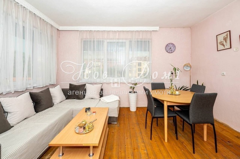 Na sprzedaż  3 sypialnie Plowdiw , Mladeżki Chalm , 126 mkw | 51778629