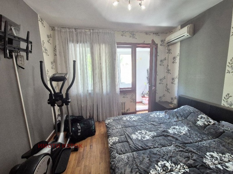 Продается  1 спальня Перник , Димова махала , 58 кв.м | 49468596 - изображение [5]