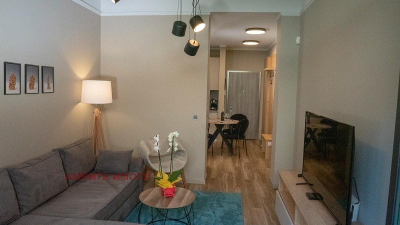 Продава  Многостаен град София , Лозенец , 202 кв.м | 28094422 - изображение [2]