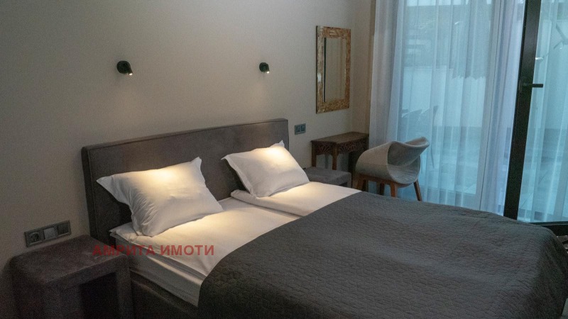 Продава  Многостаен град София , Лозенец , 202 кв.м | 28094422 - изображение [8]