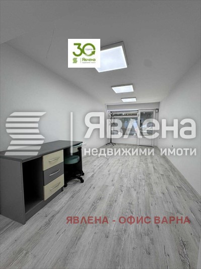 Продава ОФИС, гр. Варна, Колхозен пазар, снимка 3 - Офиси - 53516661