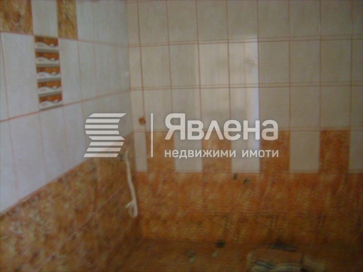 Продава КЪЩА, гр. Разград, Център, снимка 7 - Къщи - 55730107