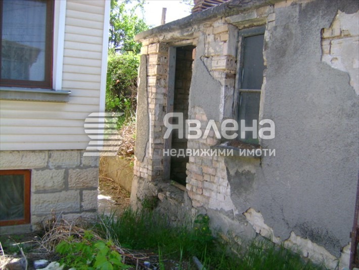 Продава КЪЩА, гр. Разград, Център, снимка 2 - Къщи - 55730107