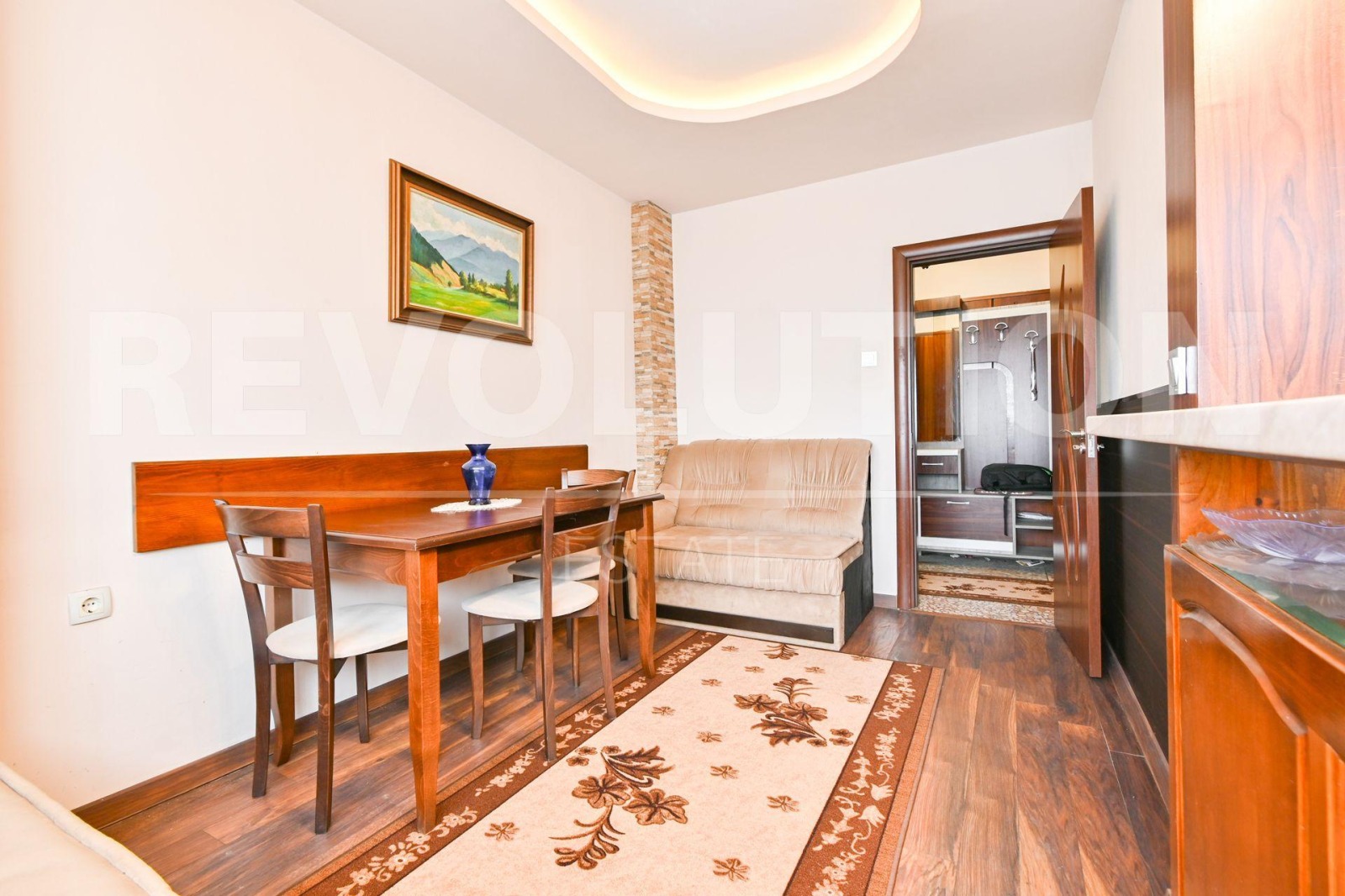 Продава 3-СТАЕН, гр. София, Медицинска академия, снимка 2 - Апартаменти - 54548388