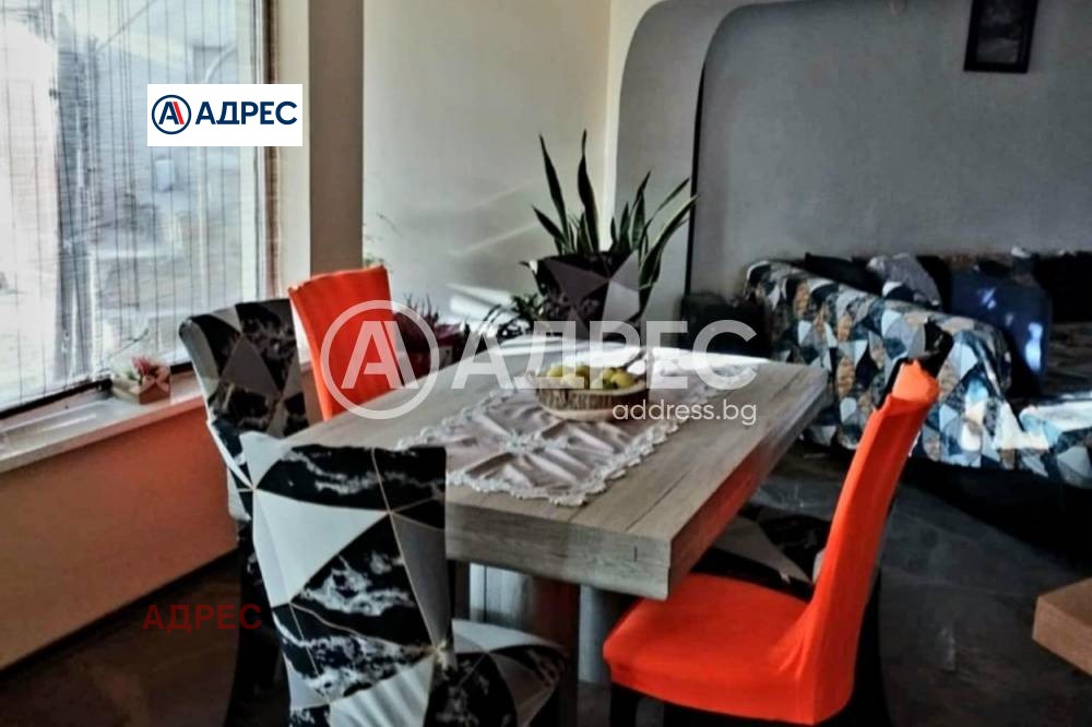 Продава КЪЩА, с. Долище, област Варна, снимка 2 - Къщи - 54643776