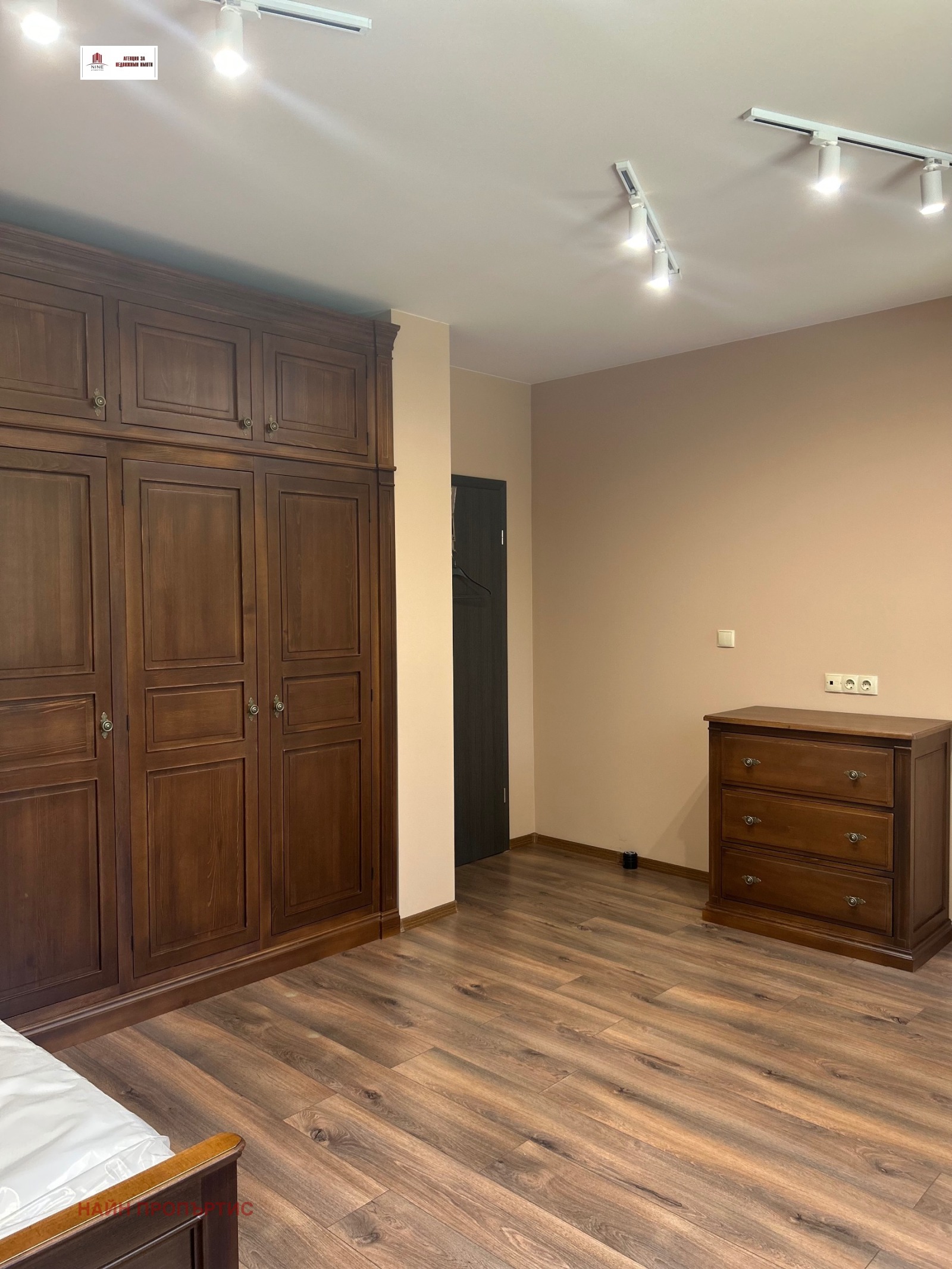 Продава КЪЩА, гр. Костинброд, област София област, снимка 2 - Къщи - 55212390
