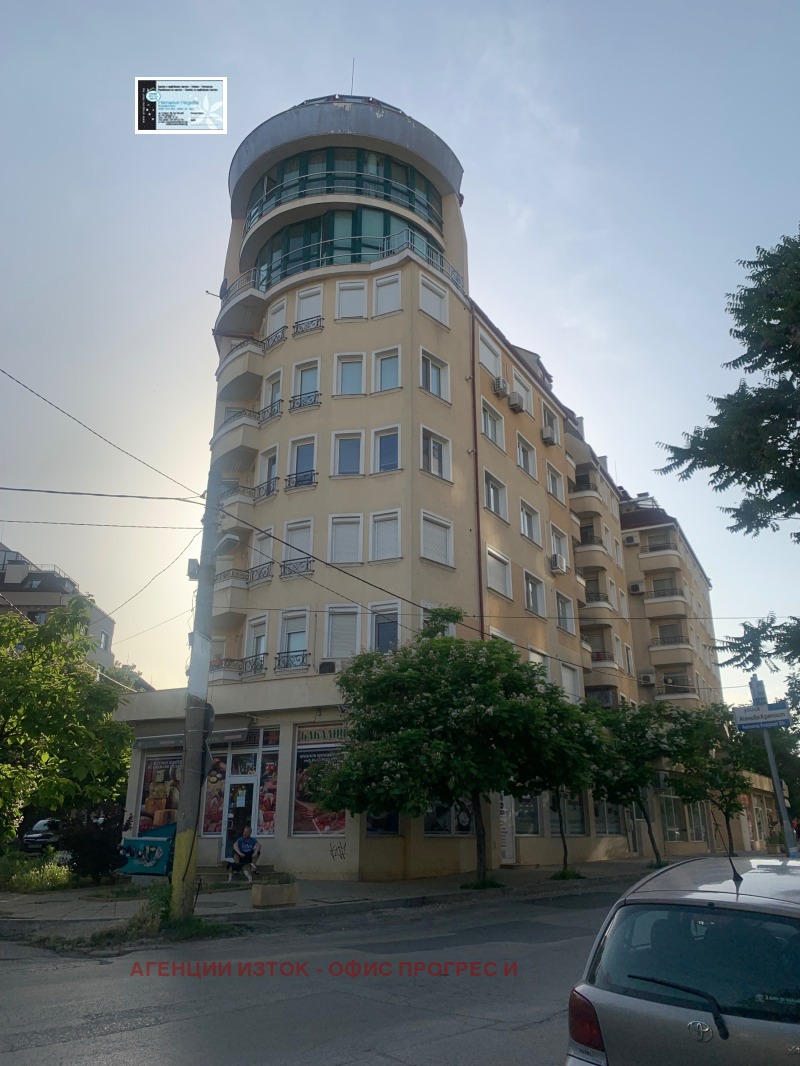 Продава  3-стаен град София , Редута , 100 кв.м | 14423197 - изображение [2]