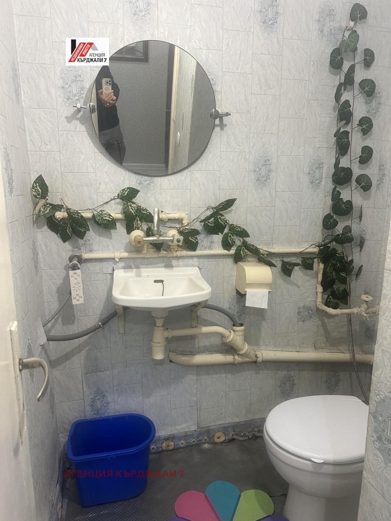 Satılık  3+ yatak odası Kardjali , Vazrojdenci , 100 metrekare | 23146658 - görüntü [16]