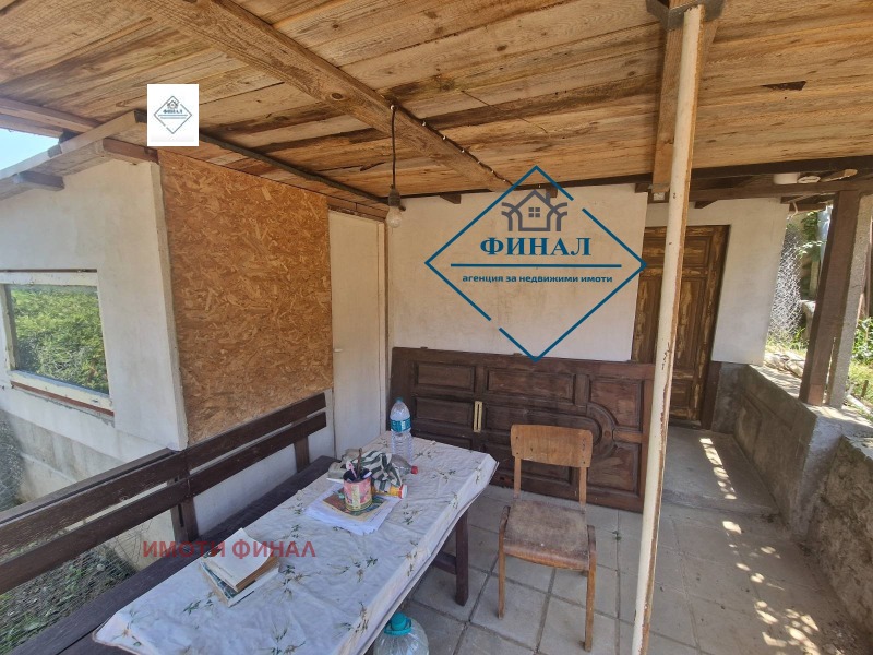 Продава КЪЩА, гр. Шумен, Куршун чешма, снимка 15 - Къщи - 52385188