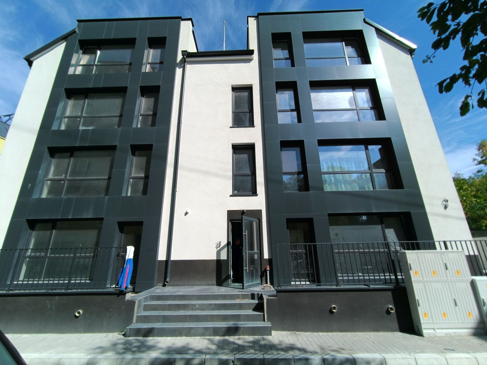 Продава 2-СТАЕН, гр. Шумен, 5-ти полк