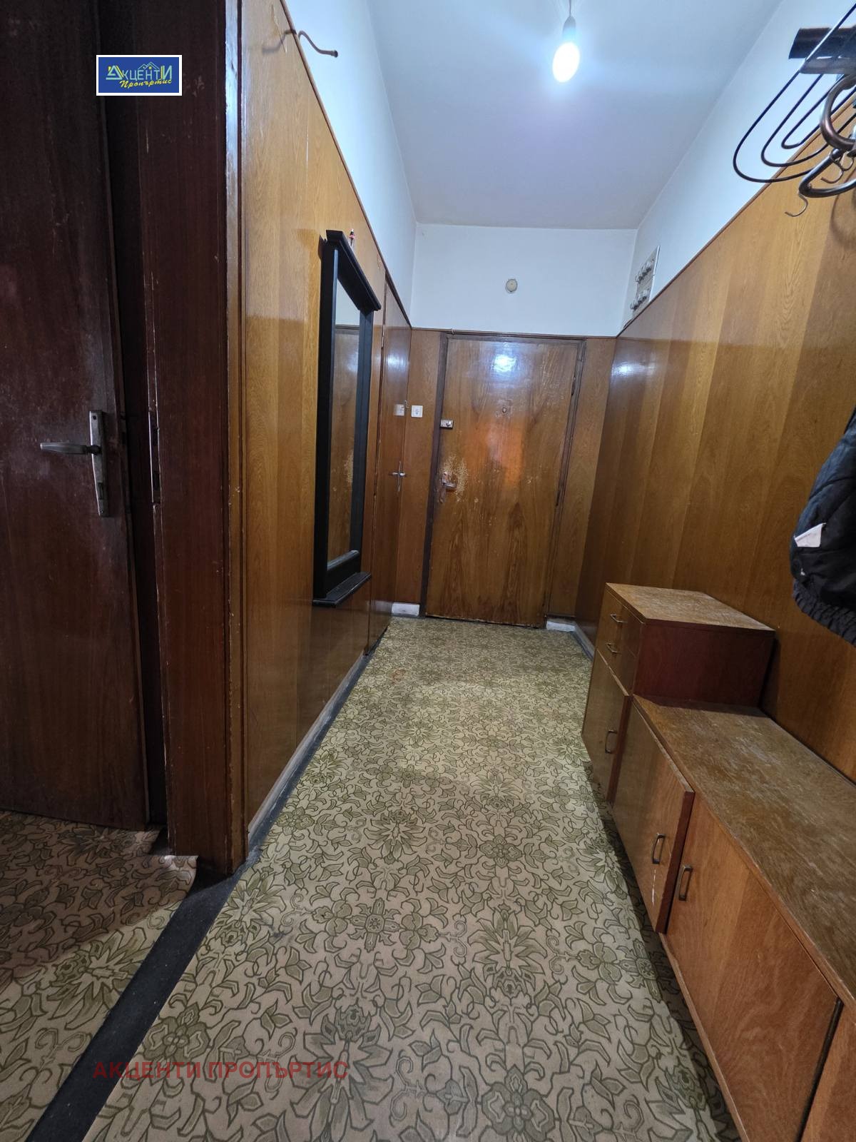 Продава 4-СТАЕН, гр. Велико Търново, Център, снимка 13 - Апартаменти - 55262005
