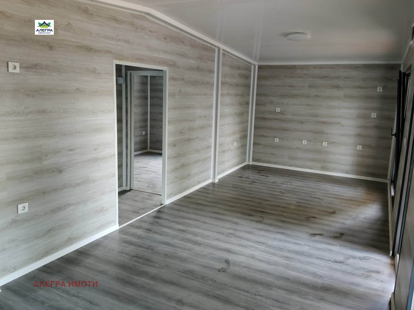 Продава КЪЩА, с. Виноградец, област Пазарджик, снимка 3 - Къщи - 56105603