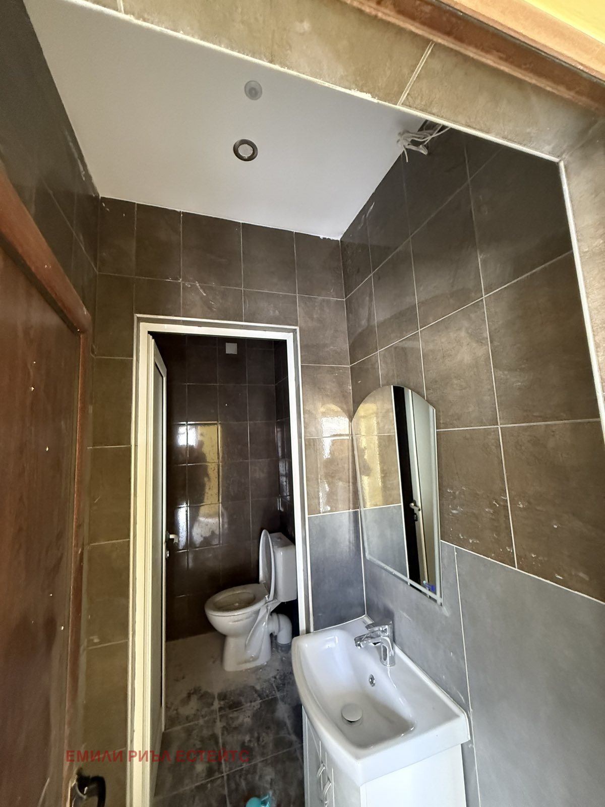 Продава МАГАЗИН, с. Зверино, област Враца, снимка 8 - Магазини - 54254535