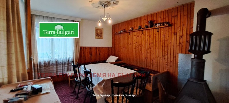 Продава КЪЩА в област Перник, с. Боснек - 200 кв.м / 230 000 € » 449 840.90 лв., ТЕРРА БУЛГАРИ-ЗЕМЯ НА БЪЛГАРИ