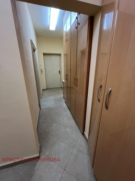 1 chambre Darvenitsa, Sofia 5