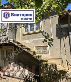 House Stefan Stambolovo, region Veliko Tarnovo 1