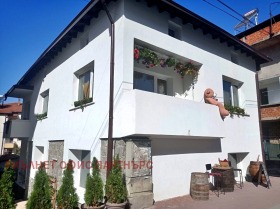 Maison Sandanski, région Blagoevgrad