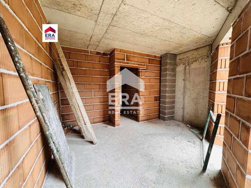 À venda  2 quartos Sofia , Suhata reka , 77 m² | 91146871 - imagem [9]